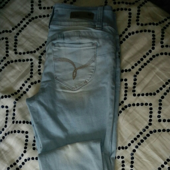 light blue high-waisted jeans - Picture 2 of 3